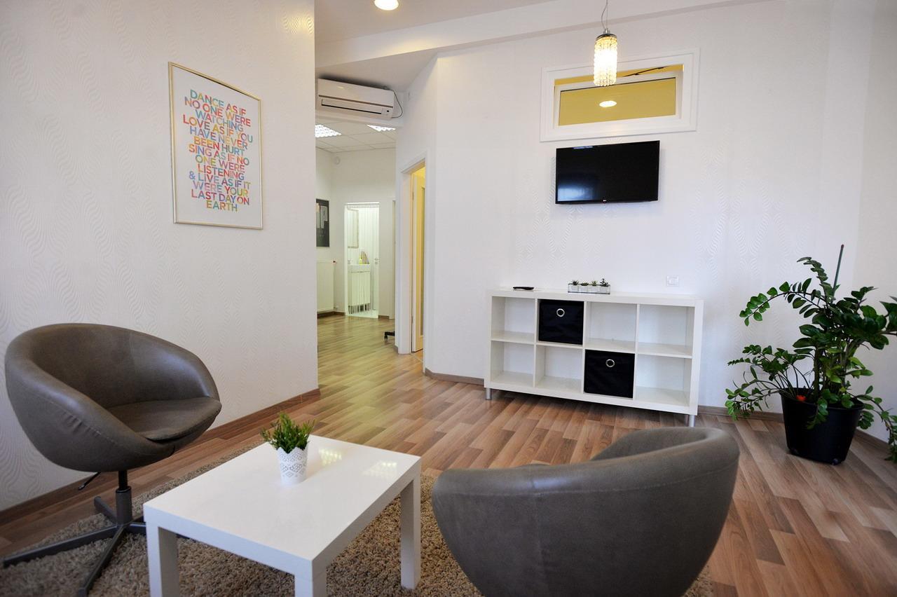 Corner Apartman Eger Exterior foto
